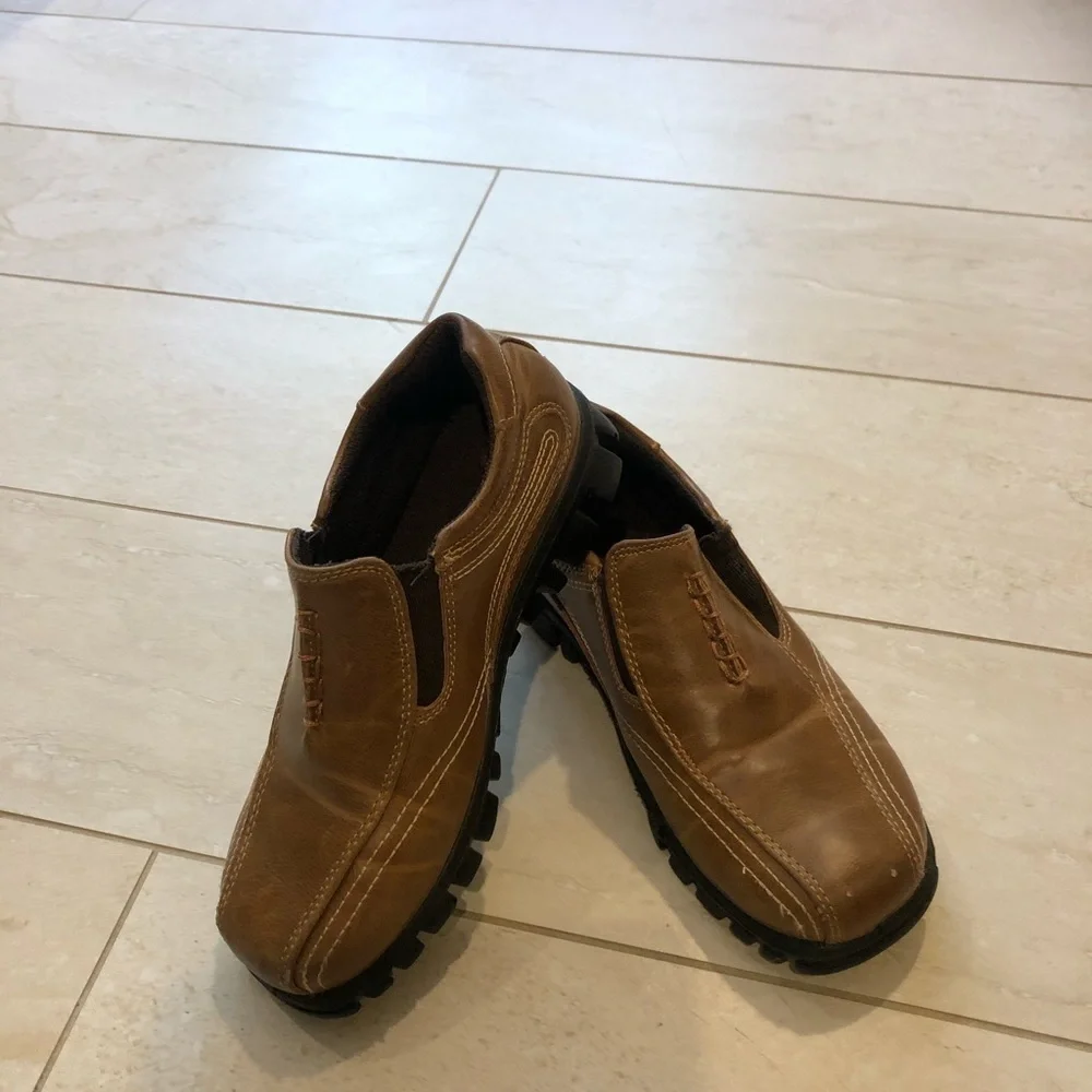 Boys dress shoes